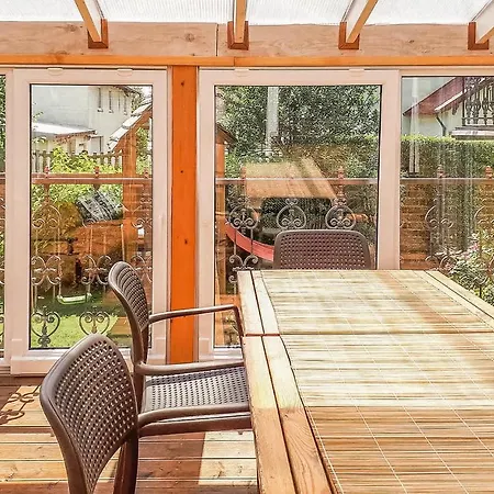 3 Bedroom Stunning In Holiday home *